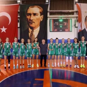 analig basketbol musabakalari bilecikte tamamlandi CQ4ZSlLS