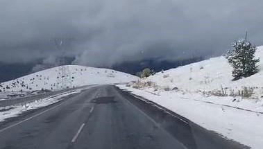 ardahanin yuksek kesimlerine kar yagdi Qq9jrXSB.jpg