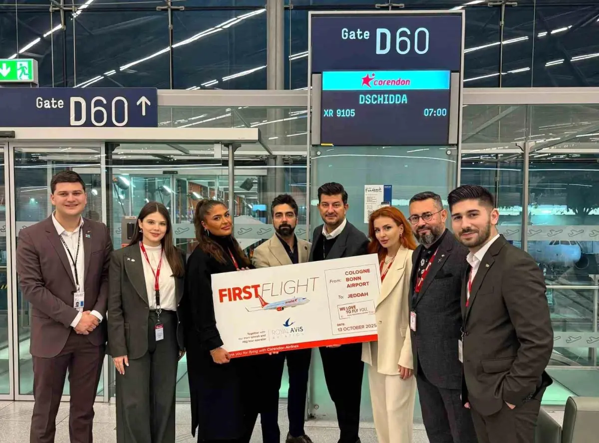 corendon airlines umre seferlerine basladi Ie6JlRa3.jpg