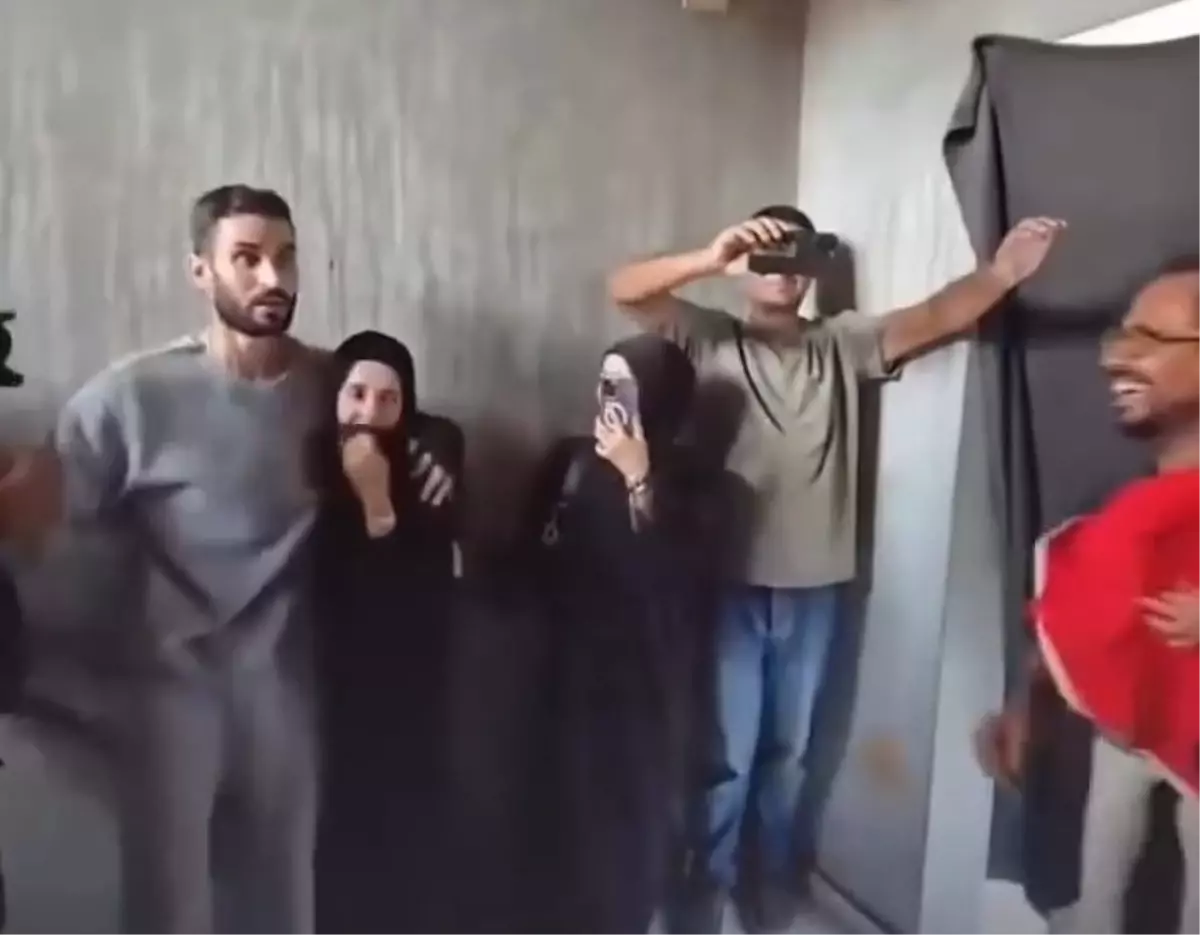 filistinli gazeteci sadi ebu sido serbest birakildi tzvdRdmE.jpg