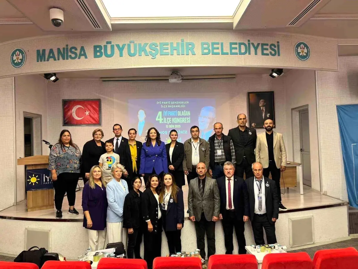 iyi parti sehzadeler ilce kongresinde gozde akcakin aytac guven tazeledi gHpv5UsW.jpg