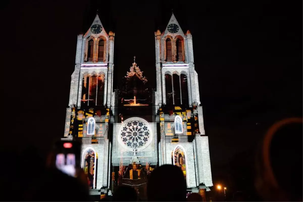 pragda 13 sinyal festivali basladi RdPcsam4.jpg