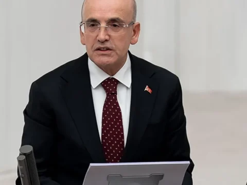 Bakan simsek katma degerli uretimi ve rekabet gucunu artirmayi surdurecegiz bWRfWs8i