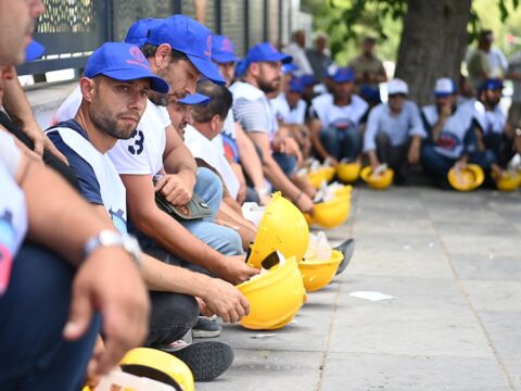 Doruk madencilik iscileri bakanlik onunde eylemde G9vz7U8v