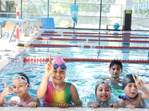 Niluferde kirsal mahallelerdeki cocuklar yuzme ogreniyor hTeDVXHi
